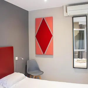 La Source Hotel