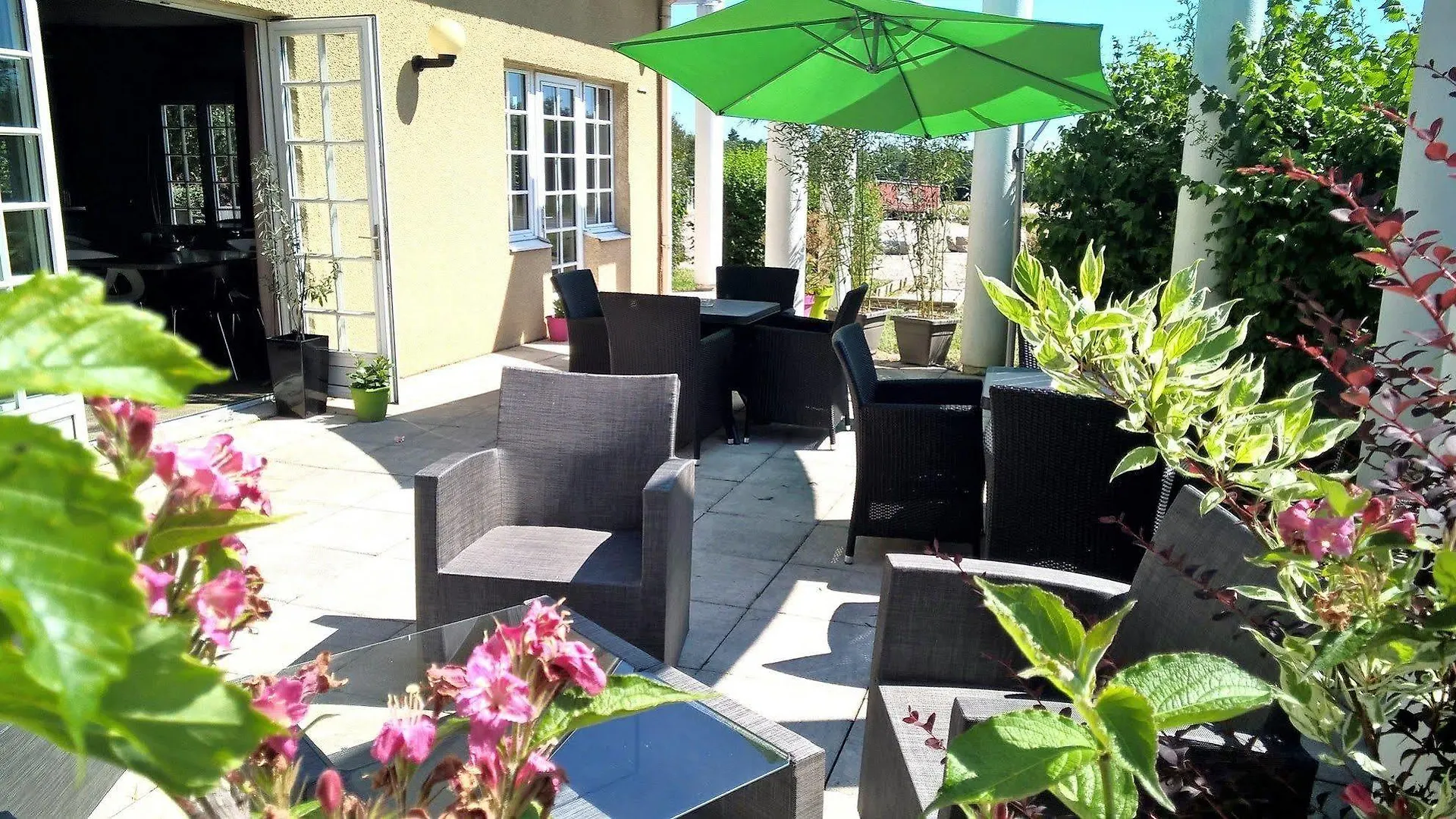 Contact Hotel Alys Bourg En Bresse Ekinox Parc Expo location
